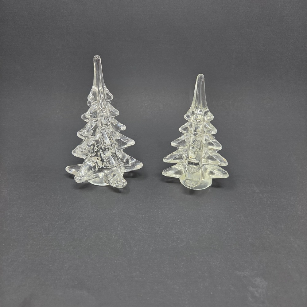 Set of 2 VTG Clear Art Glass Christmas Tree Figurines Holiday Decor 5.5" and 6" - Picture 3 of 12